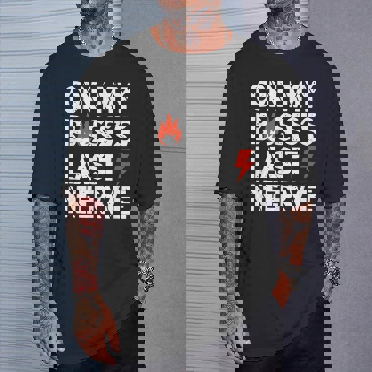 ライトニングボルトでボスの最後の神経質について Tシャツ 彼への贈り物