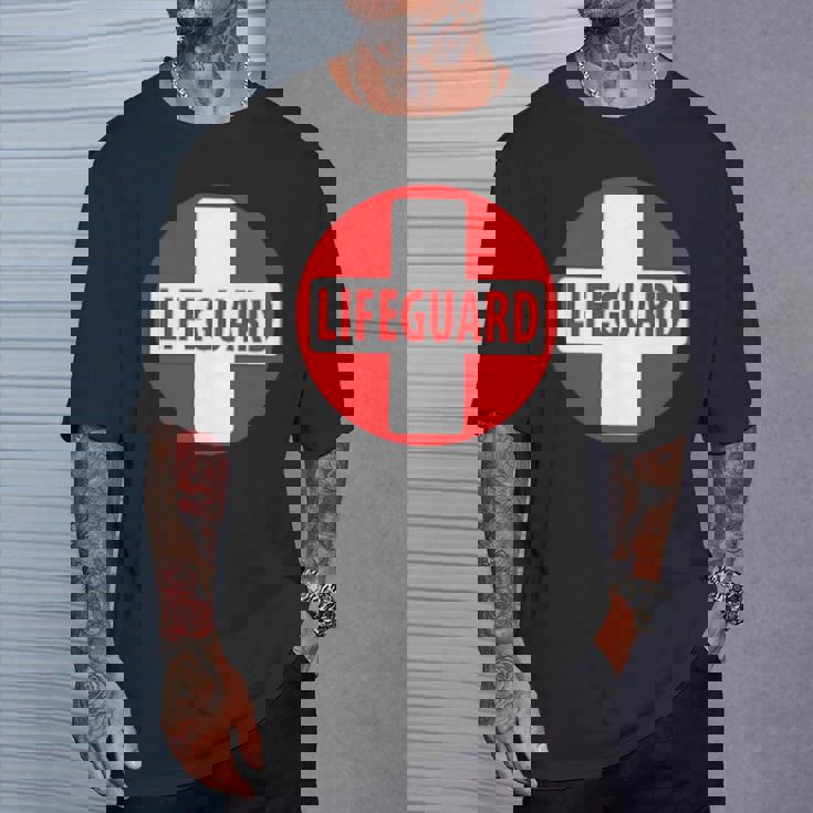 ライフガード、ベーシック。 Tシャツ 彼への贈り物