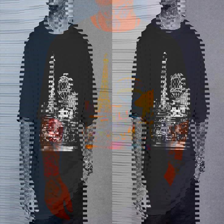 ラスベガス カジノ By Night Tシャツ 彼への贈り物