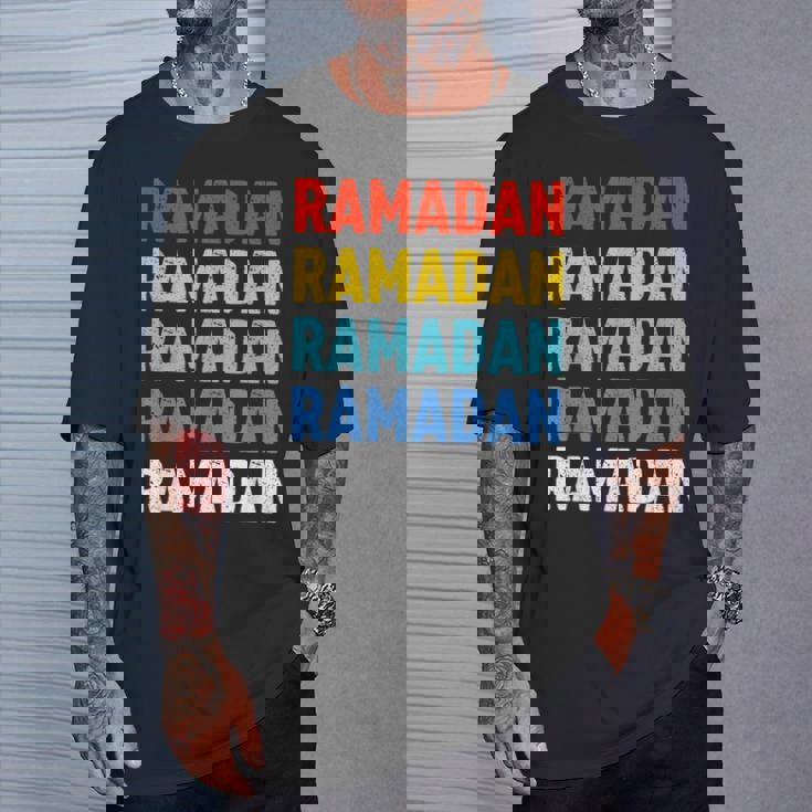 ラマダン断食カフタンアバヤフリーデーラマダンイスラム Tシャツ 彼への贈り物