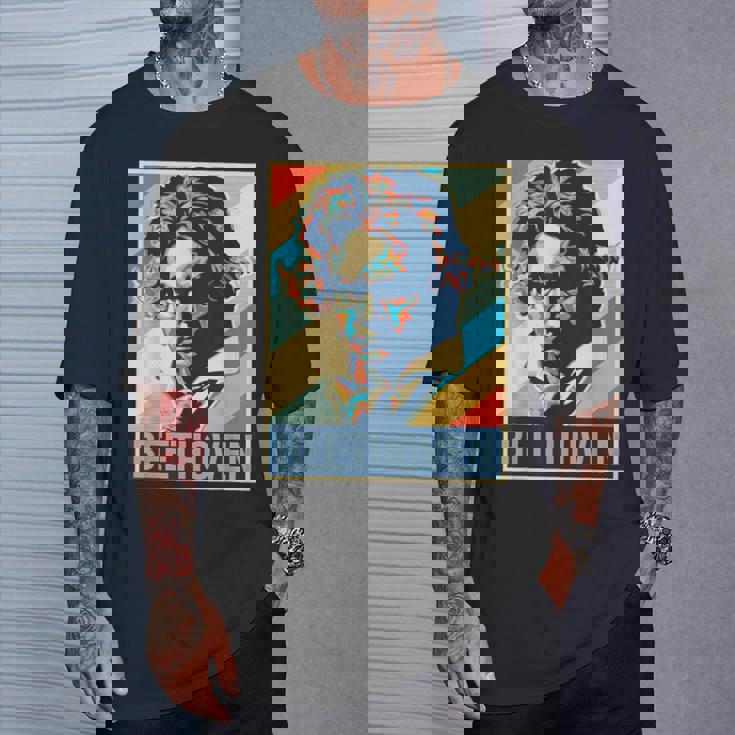 ルートヴィヒ・ヴァン・ベートーヴェン ポスター ミュージシャン 作曲家 Tシャツ 彼への贈り物