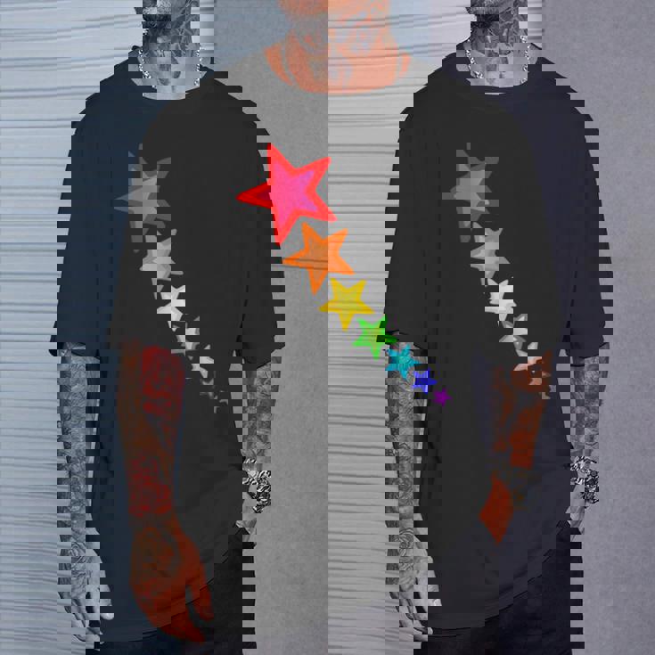 レインボーカラーの星。 Tシャツ 彼への贈り物
