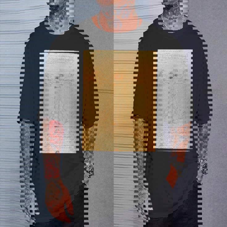 レオナルド・ダ・ヴィンチのウィトルウィウス人 Tシャツ 彼への贈り物