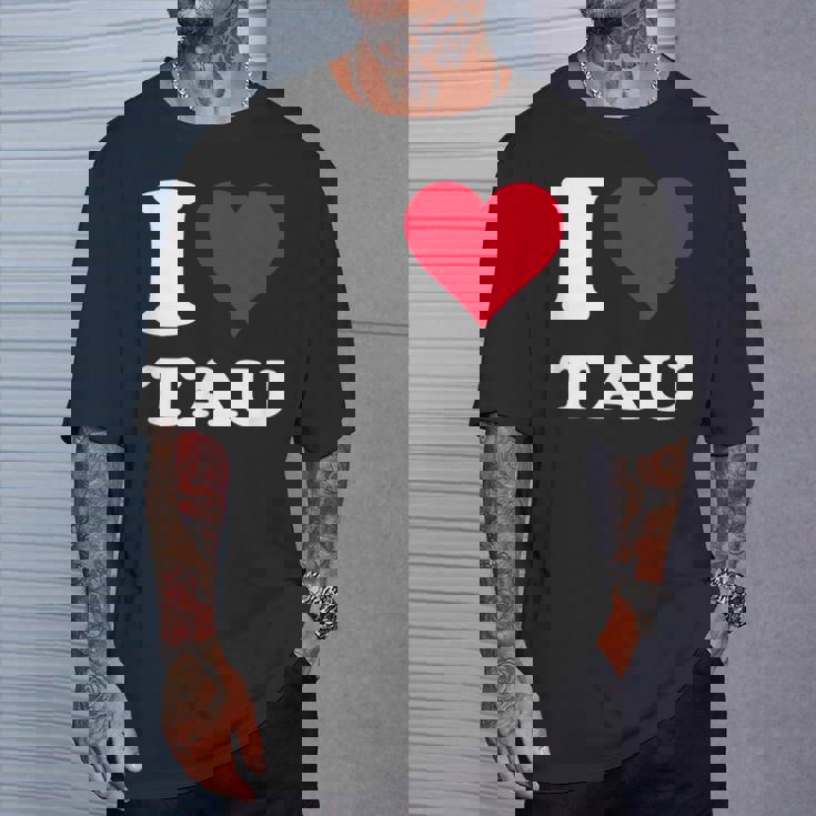 レッドハート I Love Tau Tシャツ 彼への贈り物