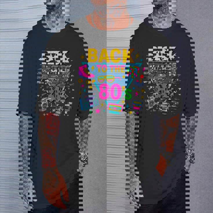 レトロ カセット ラジカセ アーケード ローラースケート バックトゥ 80年代 Tシャツ 彼への贈り物