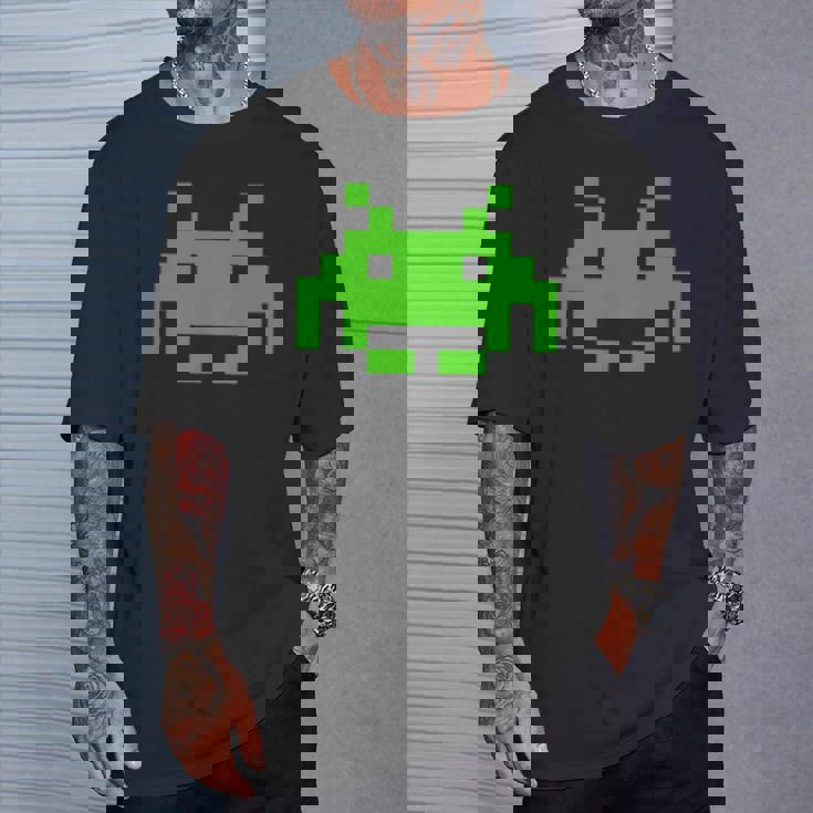 レトロインベーダー Tシャツ 彼への贈り物