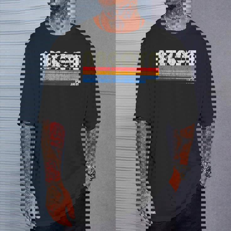 レトロヴィンテージ 70年代80年代スタイル 名古屋、日本 Tシャツ 彼への贈り物