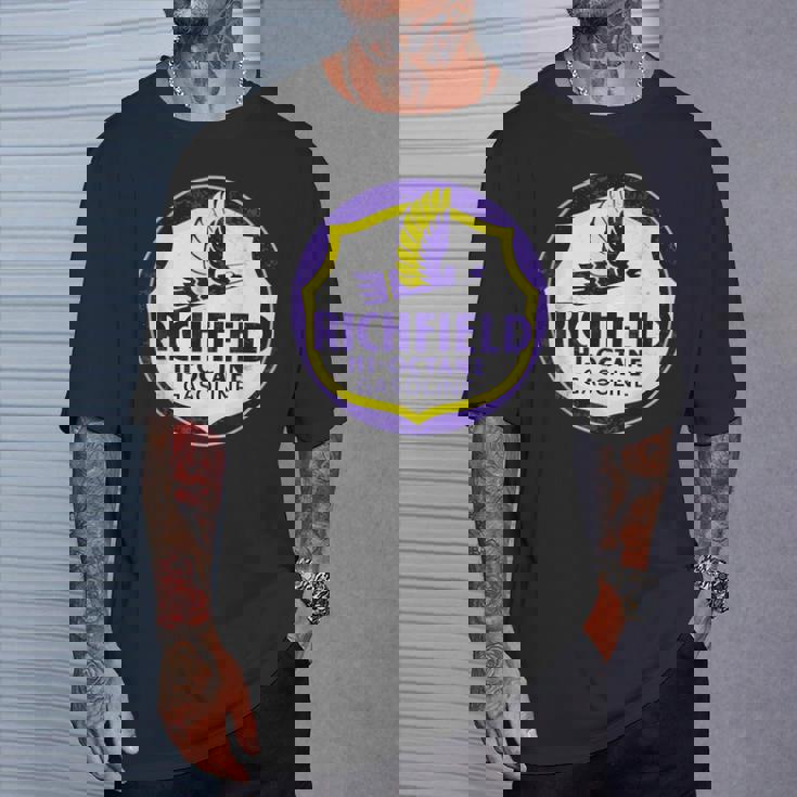 レトロヴィンテージガソリンスタンド リッチフィールドガソリン車 バイクガレージ Tシャツ 彼への贈り物