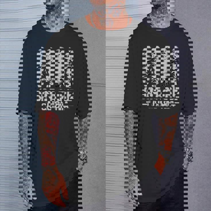 レトロヴィンテージスケートボードグラフィックデザイン サンタクルーズ Tシャツ 彼への贈り物