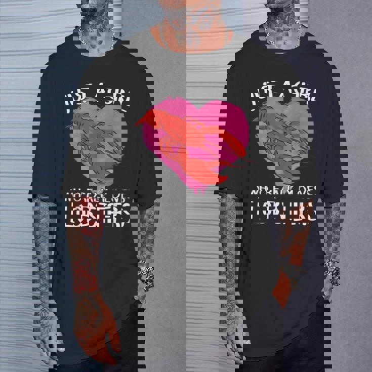 ロブスターが大好きな女の子です。ザリガニ ロブスター Tシャツ 彼への贈り物