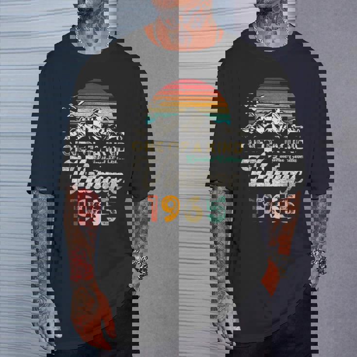 ヴィンテージ 1965 誕生日 60年 マウンテン レトロ Tシャツ 彼への贈り物