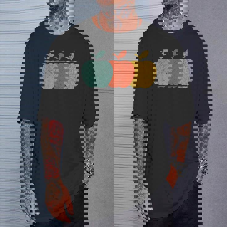 ヴィンテージ りんご フルーツ りんご デザイン Tシャツ 彼への贈り物