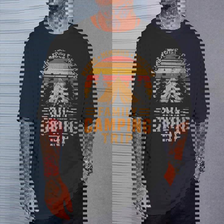 ヴィンテージ キャンパー キャンプ ファミリー キャンプ 旅行 2024 マッチング グループ Tシャツ 彼への贈り物