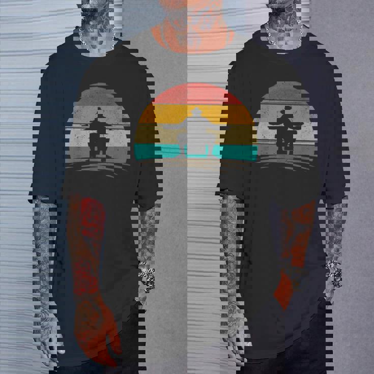 ヴィンテージ 相撲 レスラー レトロ 70年代 アンティーク調 相撲愛好家 Tシャツ 彼への贈り物