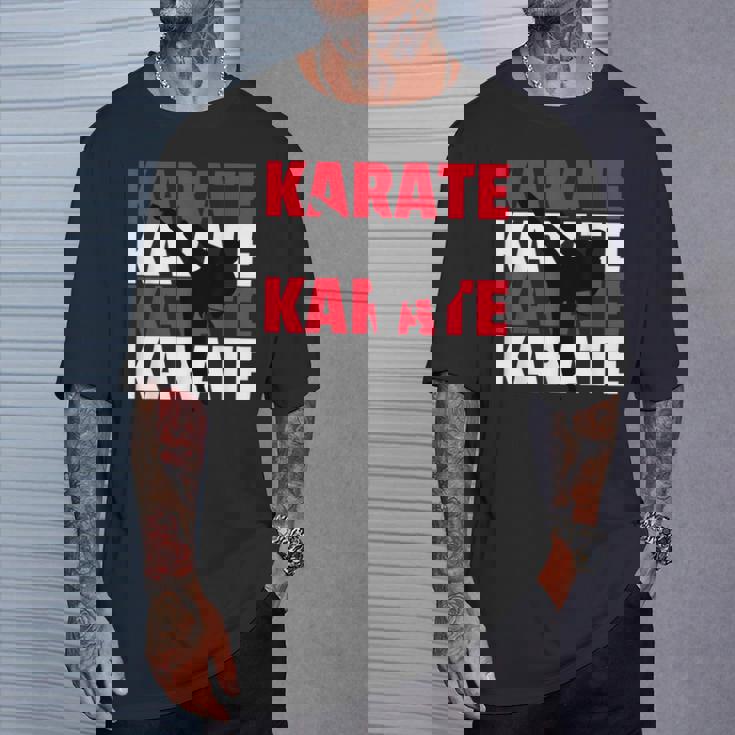 ヴィンテージ 空手 日本の格闘技 空手 スポーツ トレーニング Tシャツ 彼への贈り物