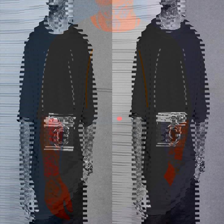 ヴィンテージフィルムカメラ Tシャツ 彼への贈り物