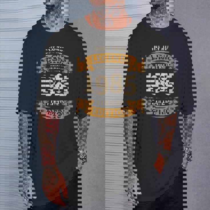 伝説は 1985 年に誕生しました ヴィンテージ 40 歳の誕生日 40 歳 Tシャツ 彼への贈り物