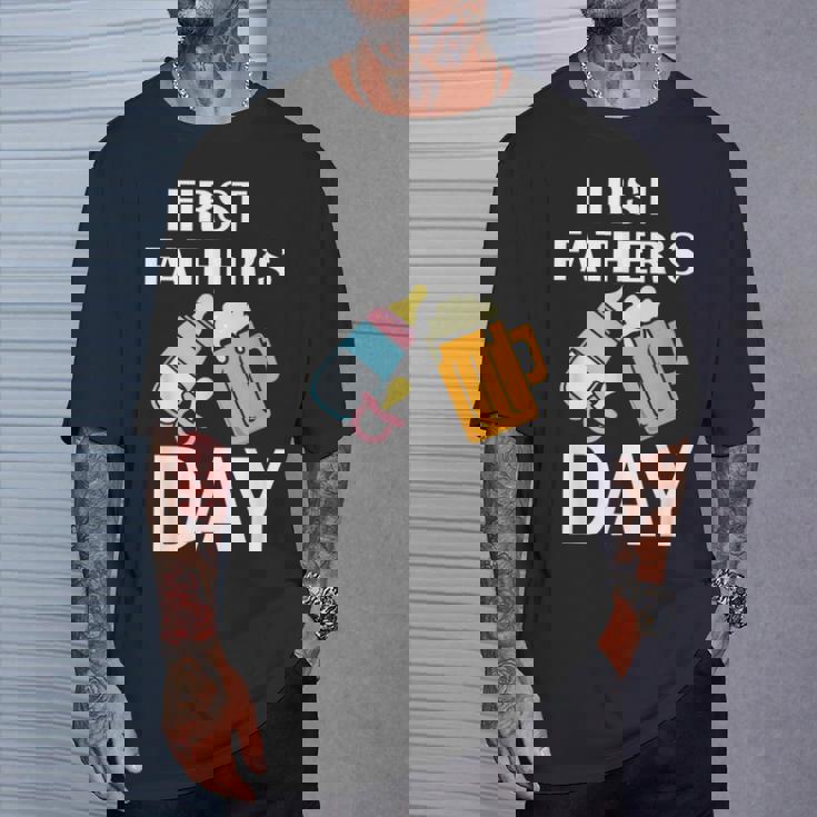初めての父の日 ビール ミルク 新しいお父さん お父さん 若い親 Tシャツ 彼への贈り物