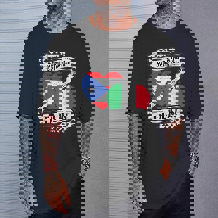 半分イタリア半分プエルトリコの国旗 ハート イタリア プエルトリコ Tシャツ 彼への贈り物