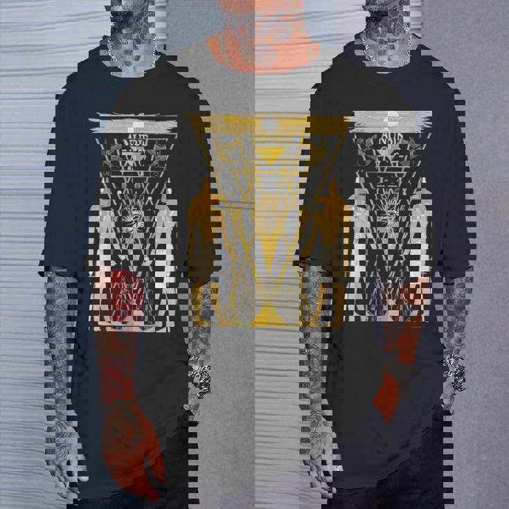 古代エジプトの神アヌビス ケメティックネーターアンプ Tシャツ 彼への贈り物