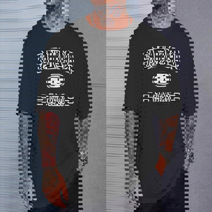 埼玉aitama【チームユニフォーム カレッジ風】Jimo-T ジモティ お土産 面白い かっこいい Tシャツ 彼への贈り物