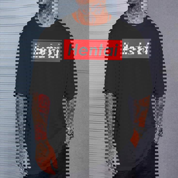 変態レッドボックスロゴ Tシャツ 彼への贈り物