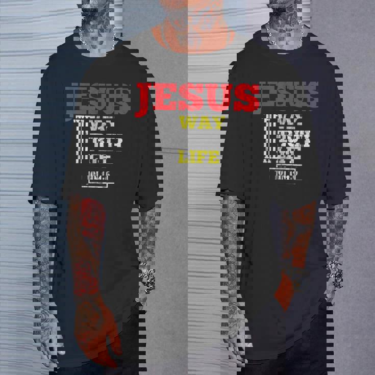 宗教信仰の信仰のためのキリスト教の聖句 Tシャツ 彼への贈り物