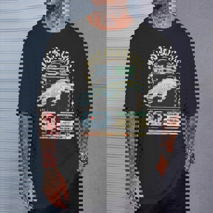 恐竜の事実 モササウルスの科学と解剖学のギフト Tシャツ 彼への贈り物