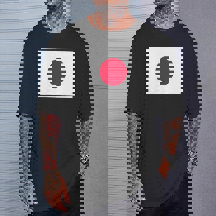 日本国旗日本日の出の国東京大阪 Tシャツ 彼への贈り物