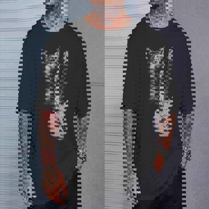 柴犬 ギターを弾く ロックミュージック 犬好き Tシャツ 彼への贈り物