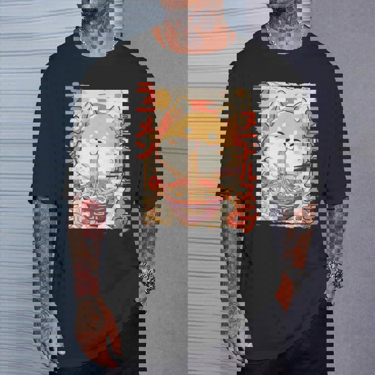 柴犬好きラーメン カワイイ猫柴犬犬ラーメン Tシャツ 彼への贈り物