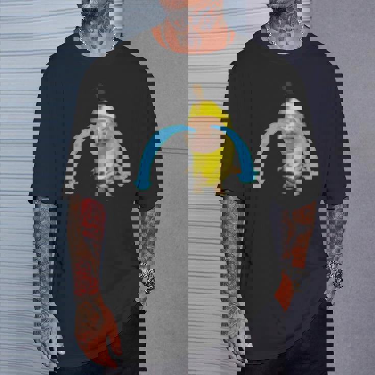 泣いているバナナ猫 Tシャツ 彼への贈り物