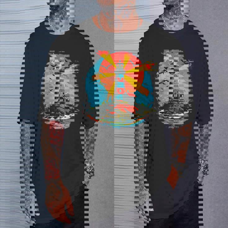 灯台 シーサイド ハウス セーリング 海 ビーチ ボート Tシャツ 彼への贈り物