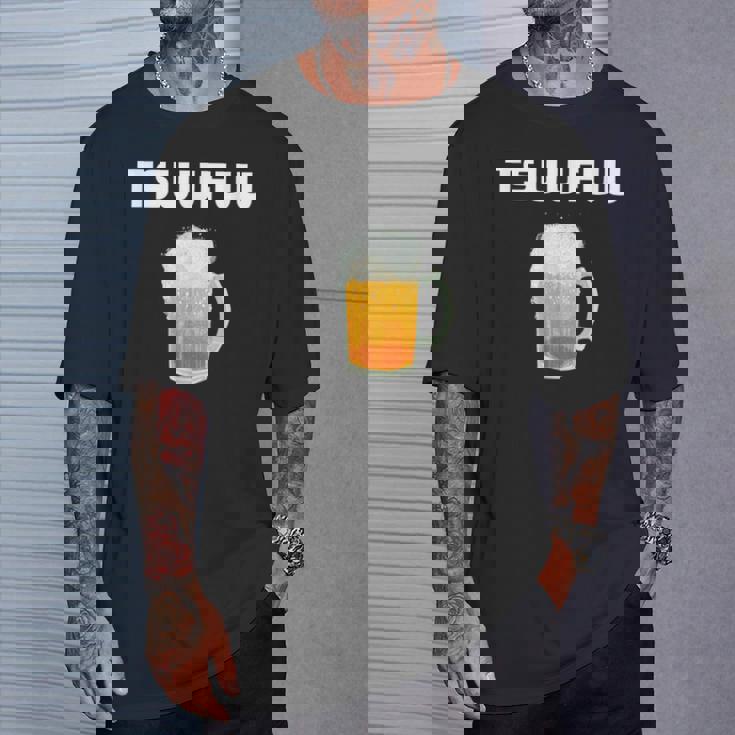 痛風 ビール 自虐 デブ ウケる ギフト ロゴ 面白 ジョーク おもしろ ネタ オリジナル Tシャツ 彼への贈り物