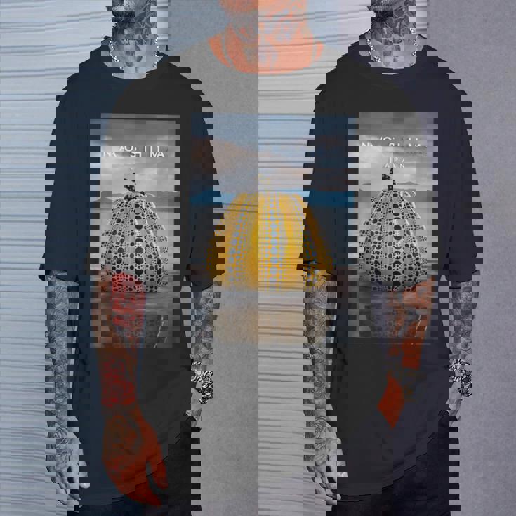 直島 直島 日本 Tシャツ 彼への贈り物