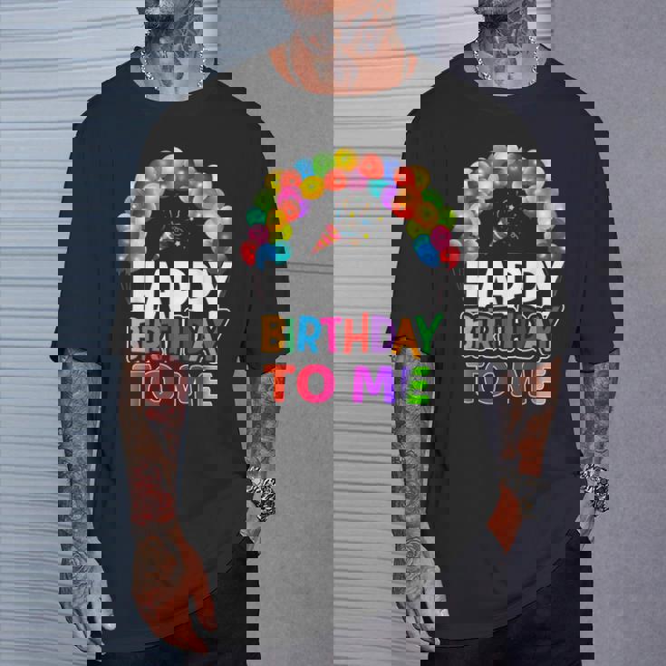 私の誕生日です私にお誕生日おめでとう Tシャツ 彼への贈り物