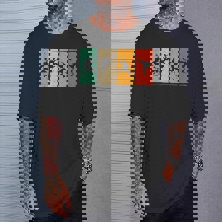 空手戦闘機シルエット空手 Tシャツ 彼への贈り物