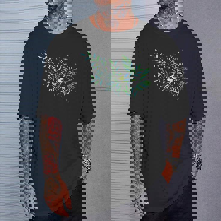 精霊たちの森 Tシャツ 彼への贈り物