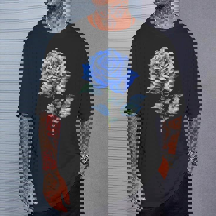 美しいブルーローズフローラルブルーフラワー Tシャツ 彼への贈り物