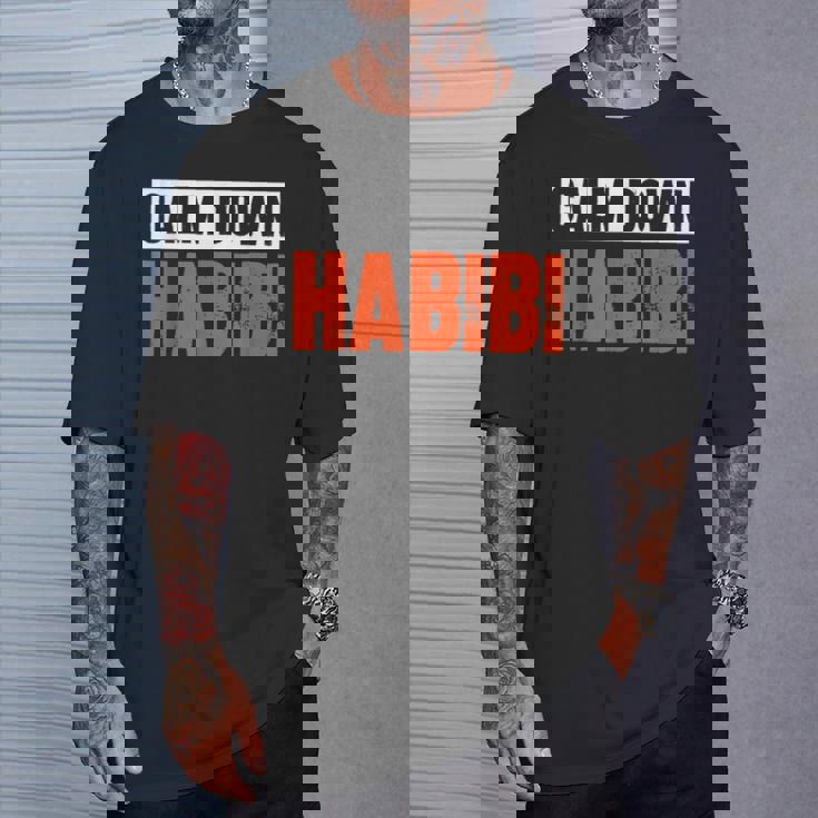 落ち着けハビビ Tシャツ 彼への贈り物