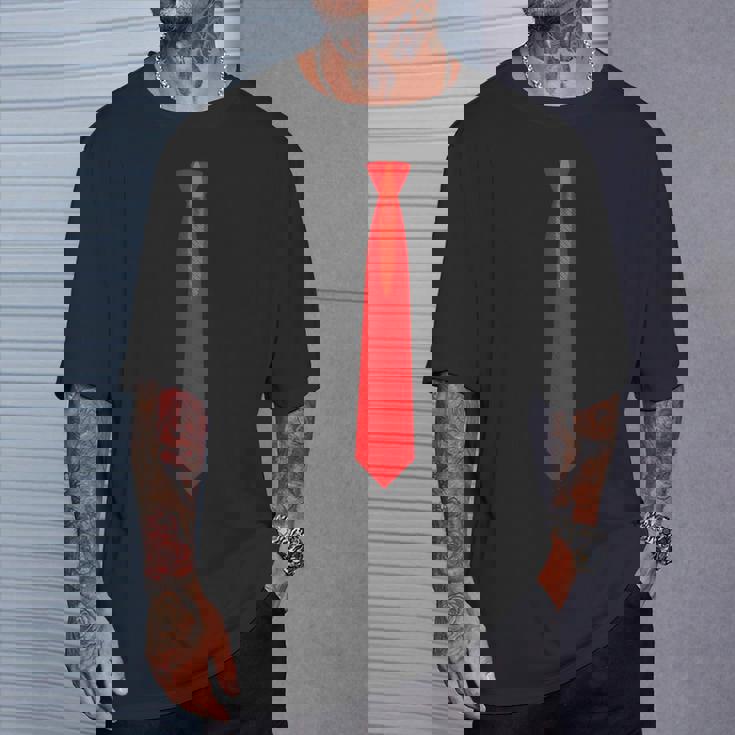 赤いネクタイ、ネクタイファニードレス Tシャツ 彼への贈り物