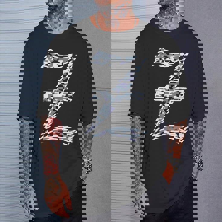 迷彩 アルファベット Z 古英語 大 カリグラフィー 文字 Tシャツ 彼への贈り物