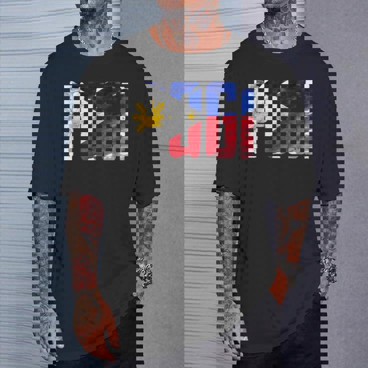 陽気なポギ タガログ語 ピノイ ステートメント フィリピン国旗 Tシャツ 彼への贈り物