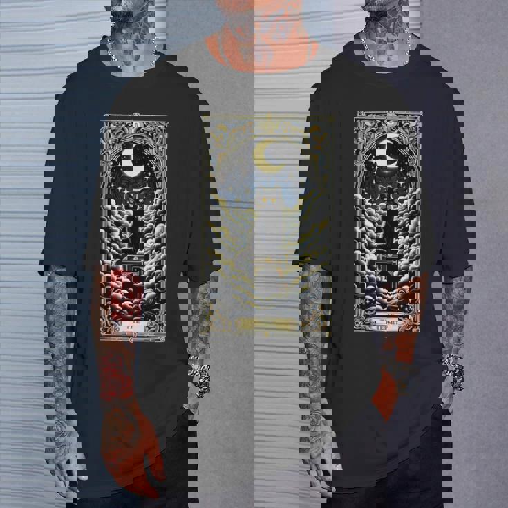 隠者タロットカード 箱に入った猫 神秘的なかわいい猫のタロットカード Tシャツ 彼への贈り物