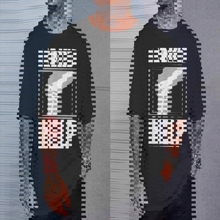 面白いacl膝手術 I Kneed Help 膝半月板ギフト Tシャツ 彼への贈り物