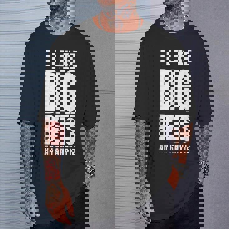 面白いカジノギャンブル大きな賭けが好き Tシャツ 彼への贈り物