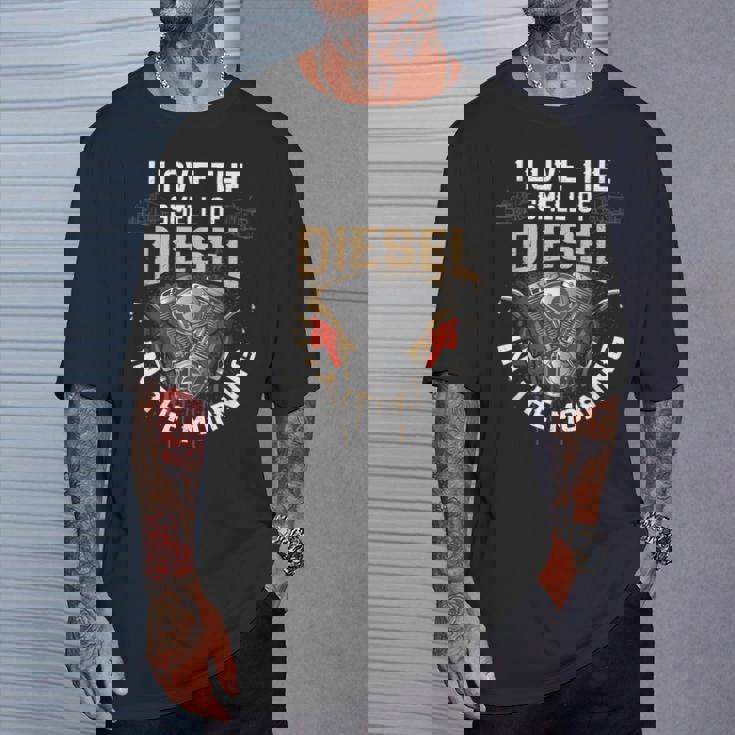 面白いディーゼルメカニックシャツ I Love Themell Of Diesel Tシャツ 彼への贈り物
