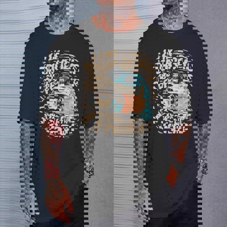 面白いトッケイヤモリの飼い主が爬虫類のトカゲを言う Tシャツ 彼への贈り物