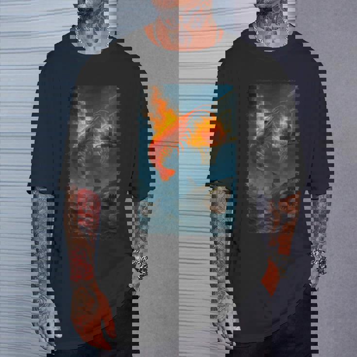 面白い燃えるようなエビスラムダンキングサメのミーム。 Tシャツ 彼への贈り物