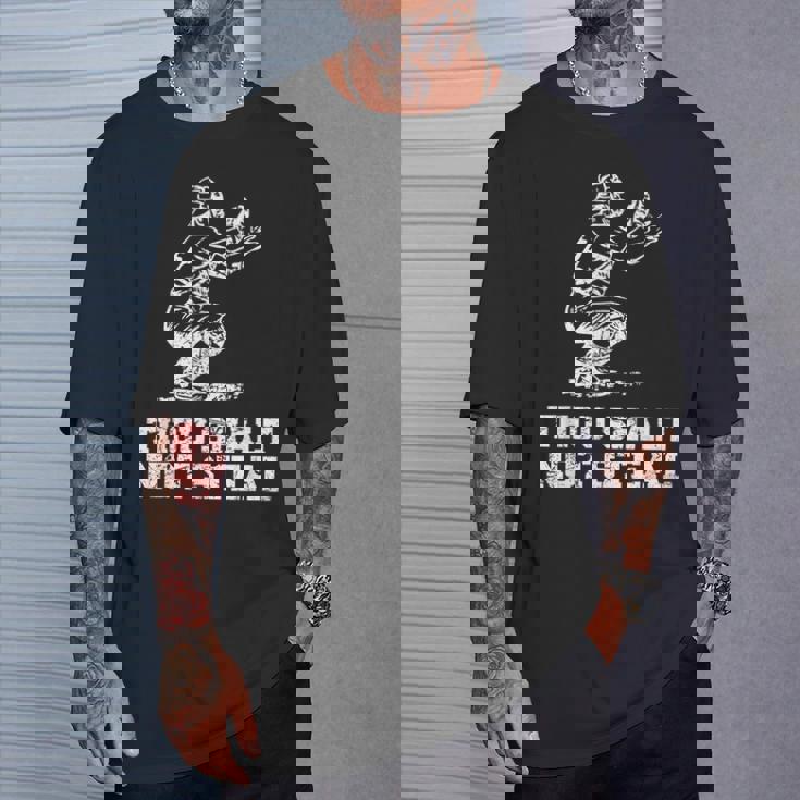 面白い野球選手キャッチャー ヴィンテージを盗んではなりません Tシャツ 彼への贈り物